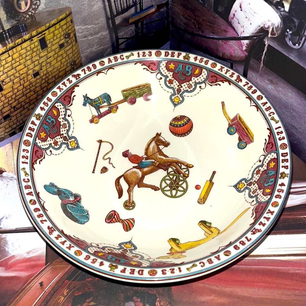 🐎 🏴󠁧󠁢󠁥󠁮󠁧󠁿 👦🏼 • Edwardian Childhood by Spode•🐕 💂‍♀️ 🐇